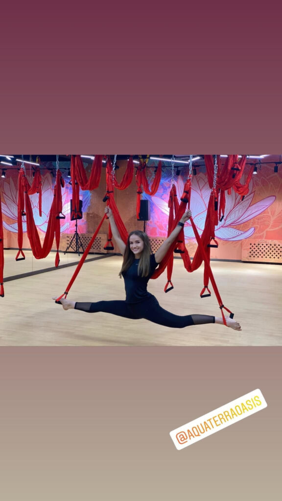 6E1094D1-8F99-4A6B-82F0-30D01DC636B4