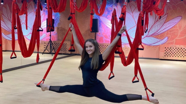 6E1094D1-8F99-4A6B-82F0-30D01DC636B4